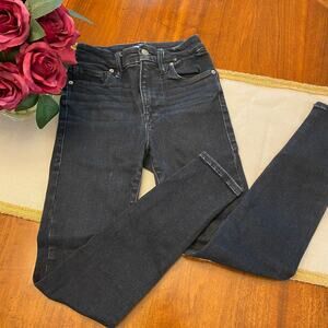 Good American Always Fits Jeans 00-4